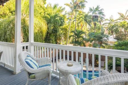 Curry House - Pool, King Bed & Balcony! Room 7 Cayo Hueso Exterior foto